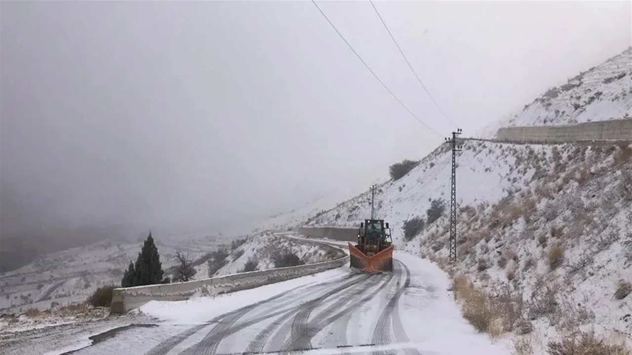 تأثير المنخفض الجوي يستمر في لبنان وسط توقعات باستمرار موجة الصقيع القوية قريباً